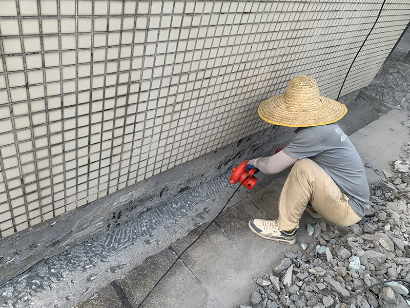 樓頂墻面滲水補漏